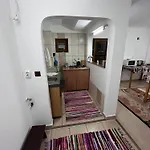 Khalo Guest house 3*